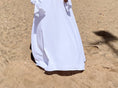 Load image into Gallery viewer, Abaya Balqis Soie de médine