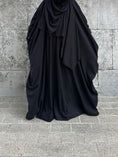 Bild in Galerie-Betrachter laden, Winter-Abaya