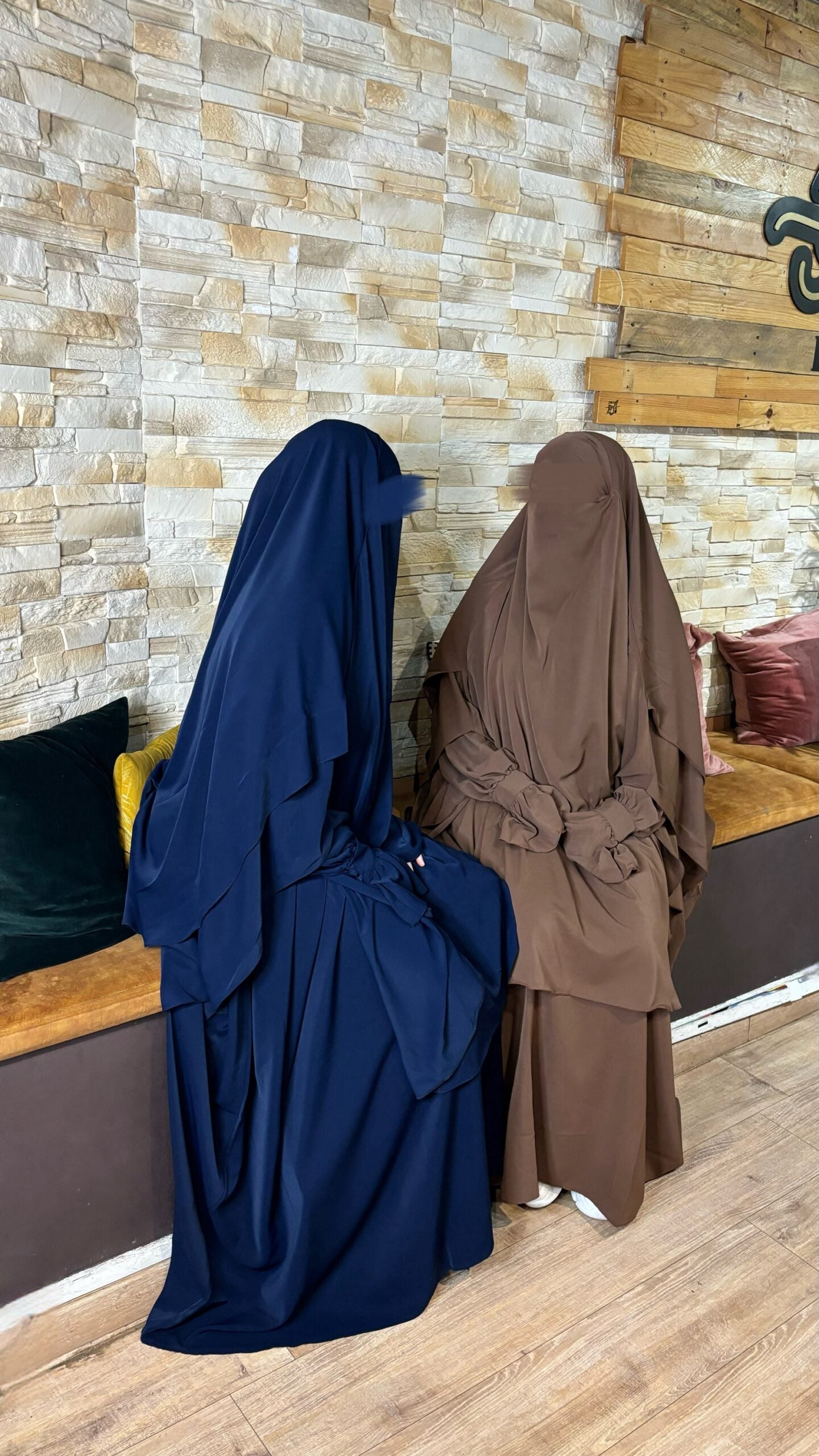 Abaya Yaqout Soie de Médine