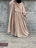 Load image into Gallery viewer, Winter Abaya
