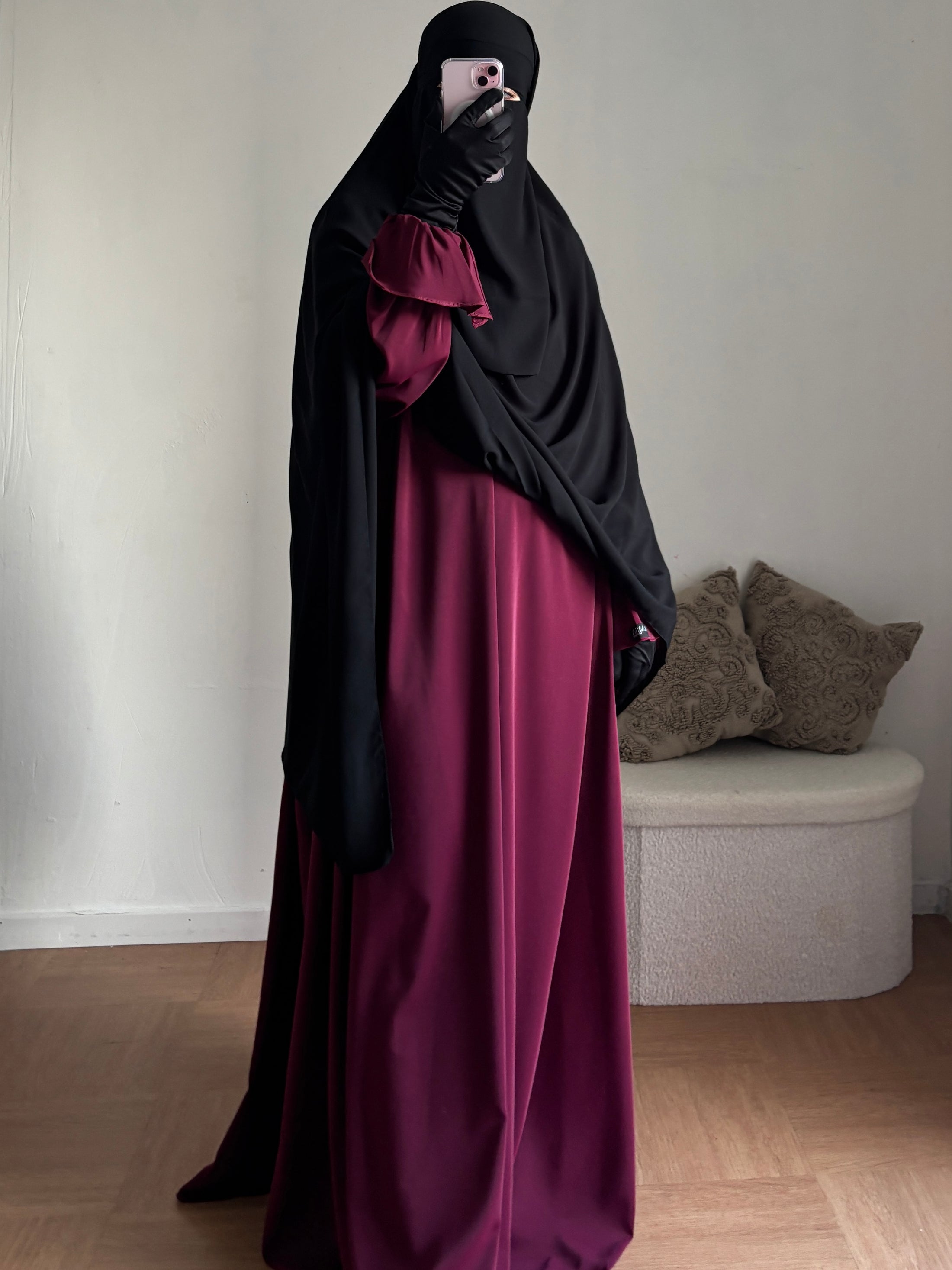 Abaya Yaqout Soie de Médine