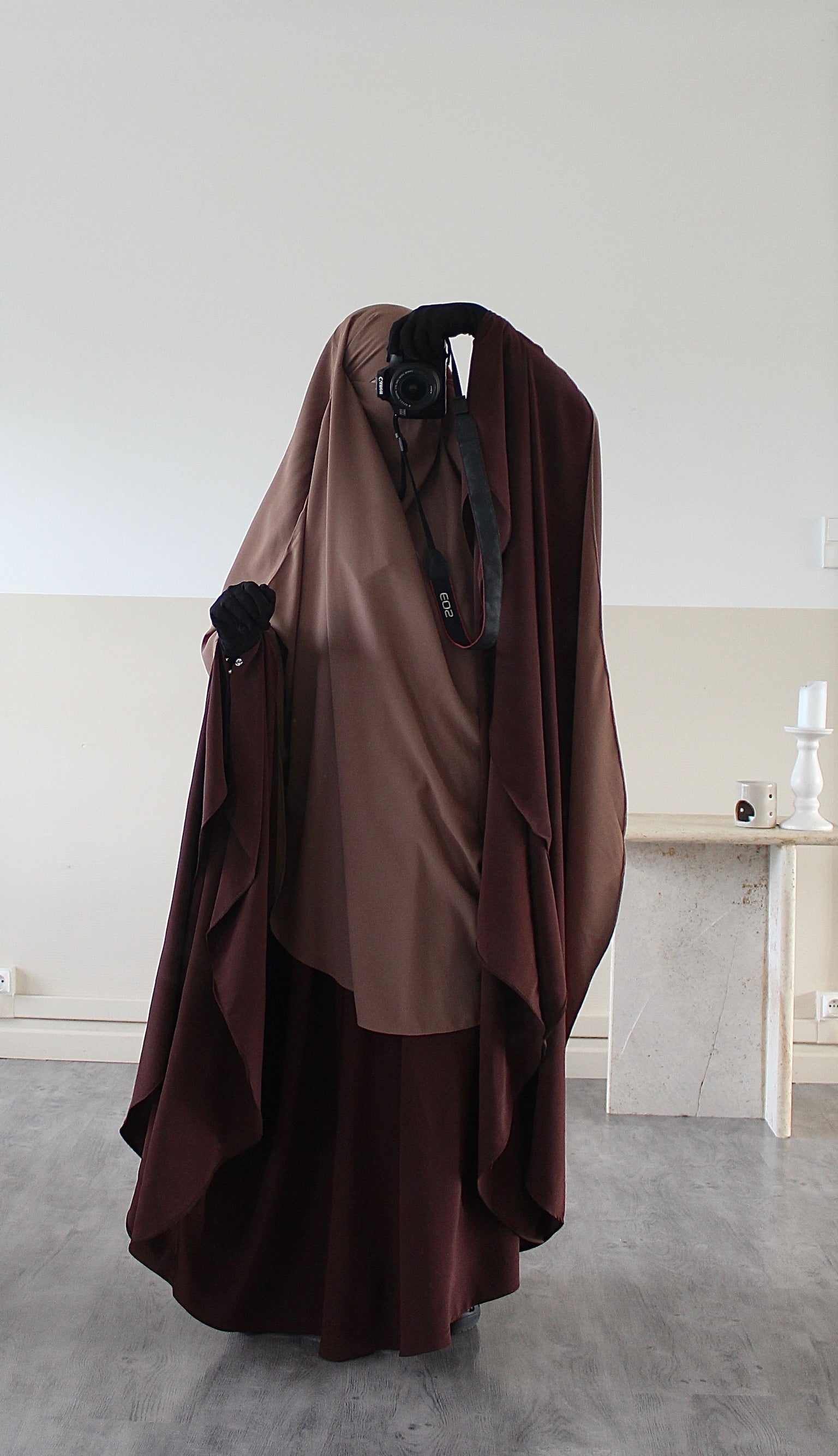 Abaya Maleeka-Seide aus Medina