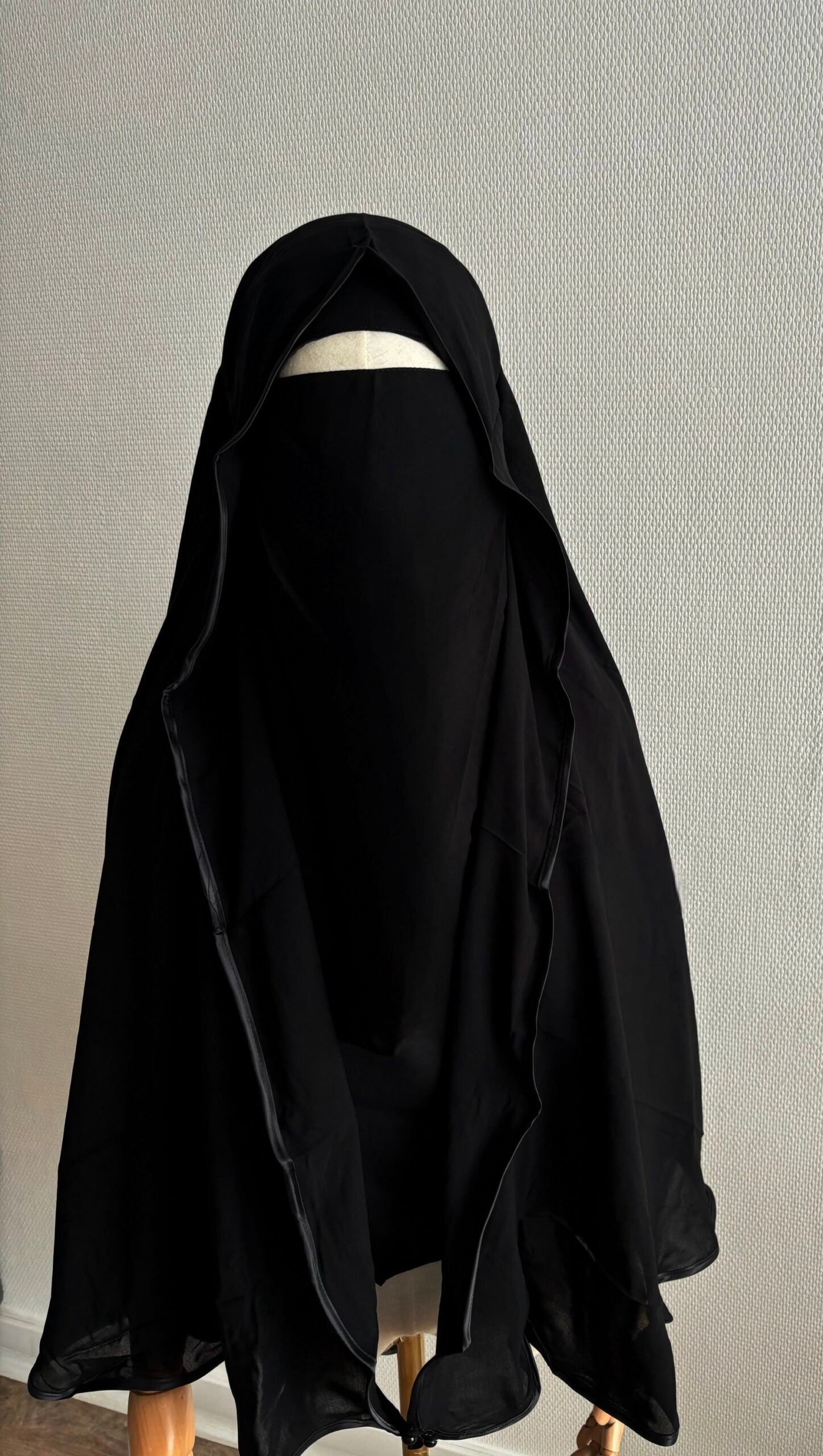 Niqab Indonesien Schwarz