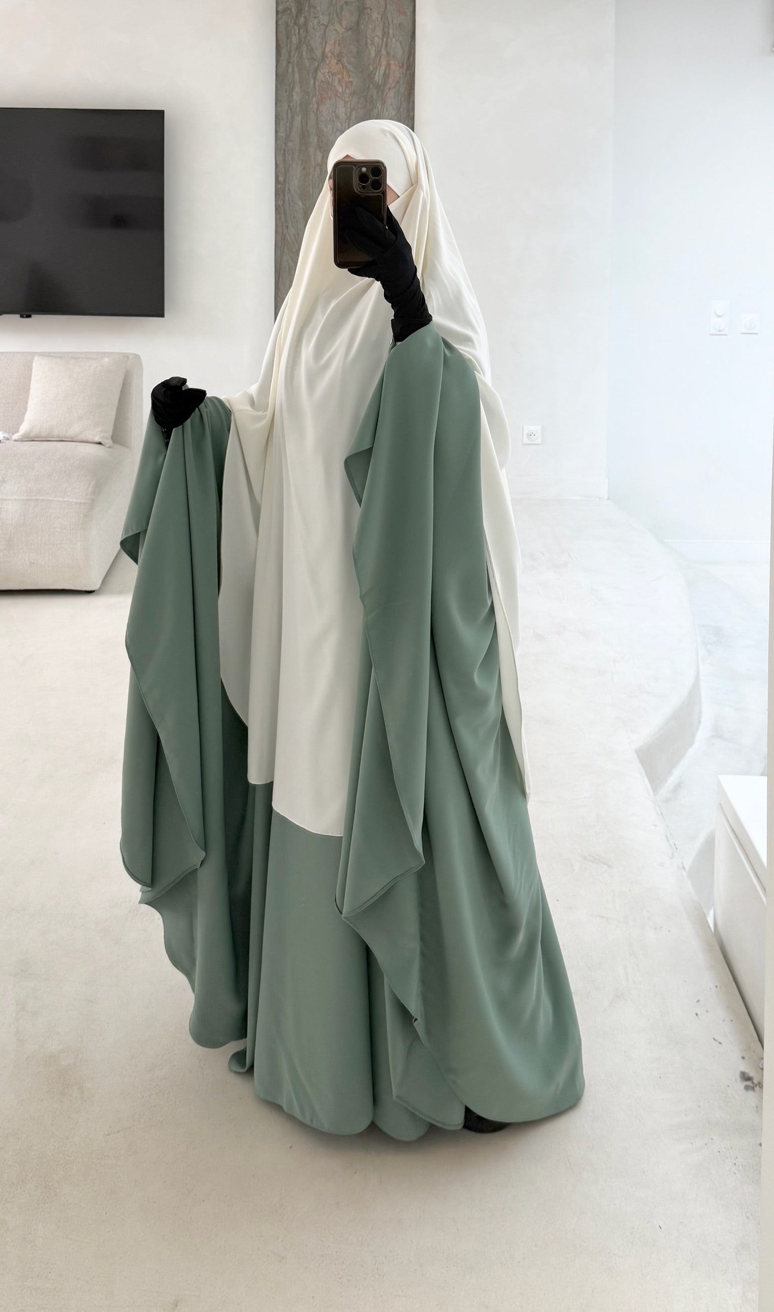Abaya Maleeka Soie de Medine