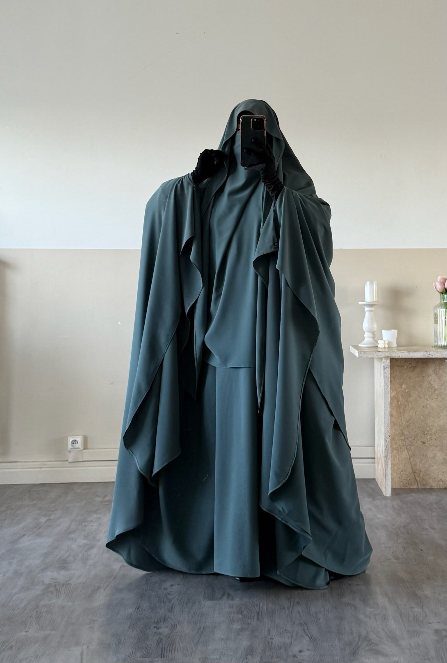 Abaya Maleeka Soie de Medine