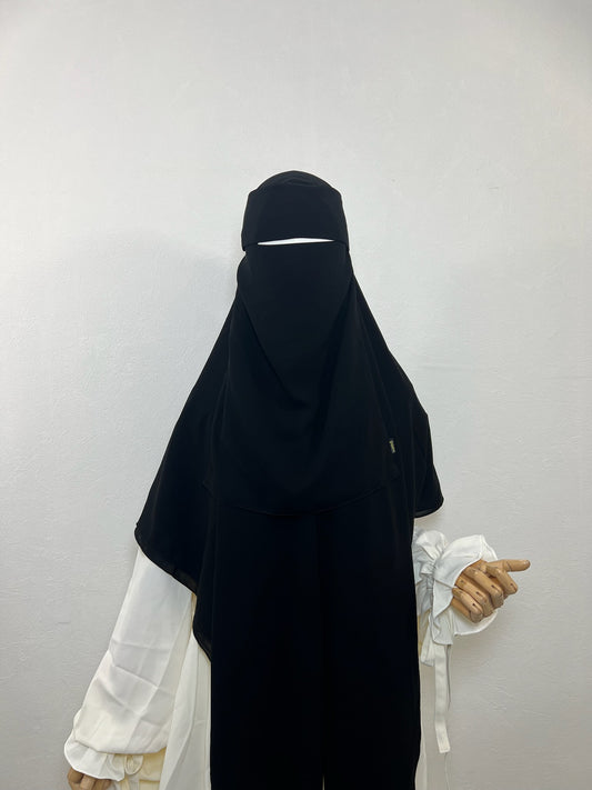 Niqab herunterziehen