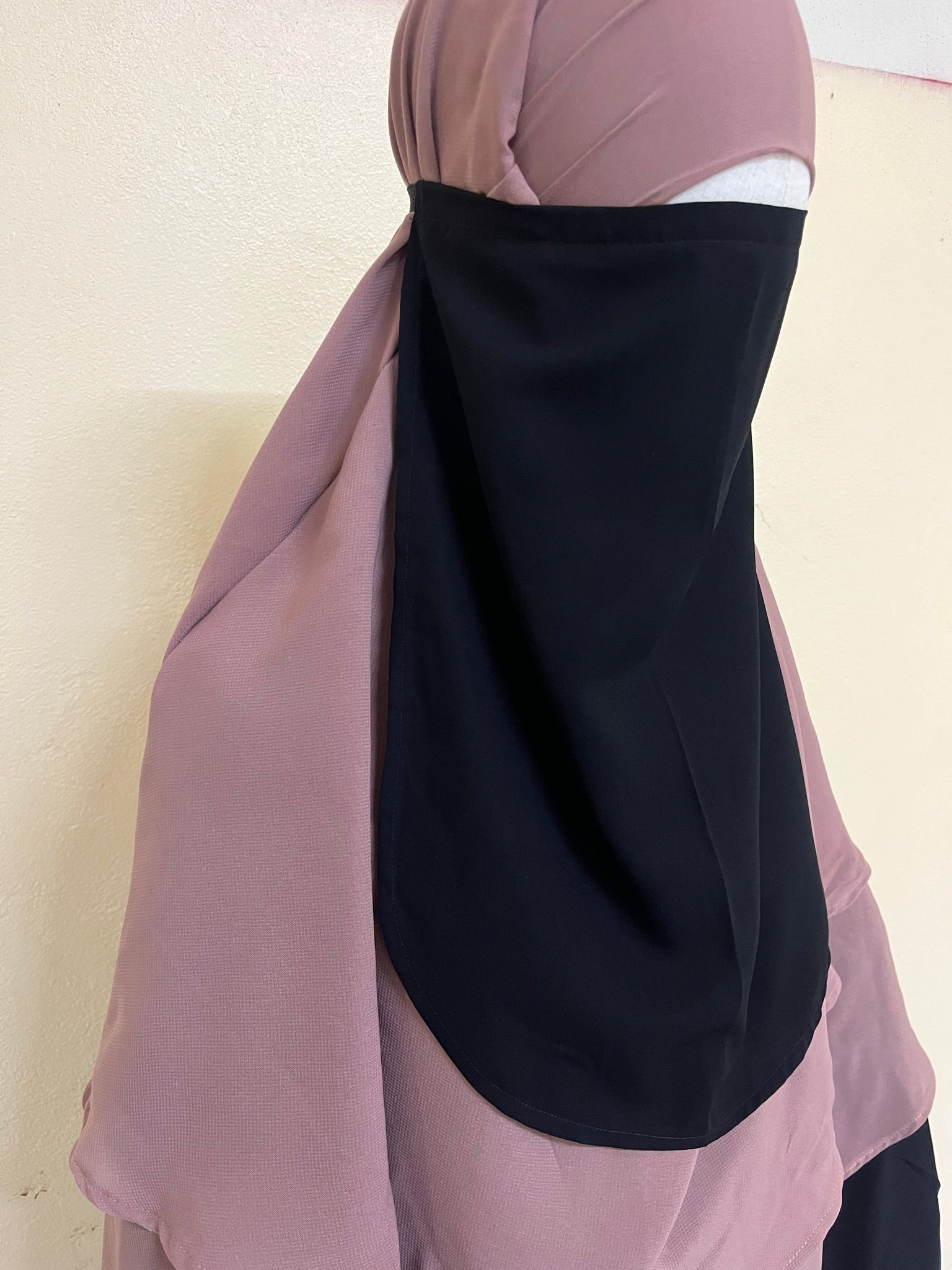 Halber Niqab aus Medina-Seide