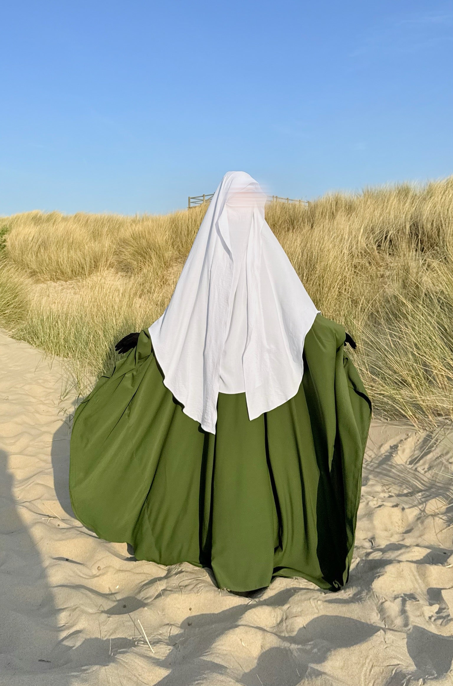 Abaya Maleeka Soie de Medine