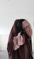 Load image into Gallery viewer, Abaya Yaqout Silk from Medina 
