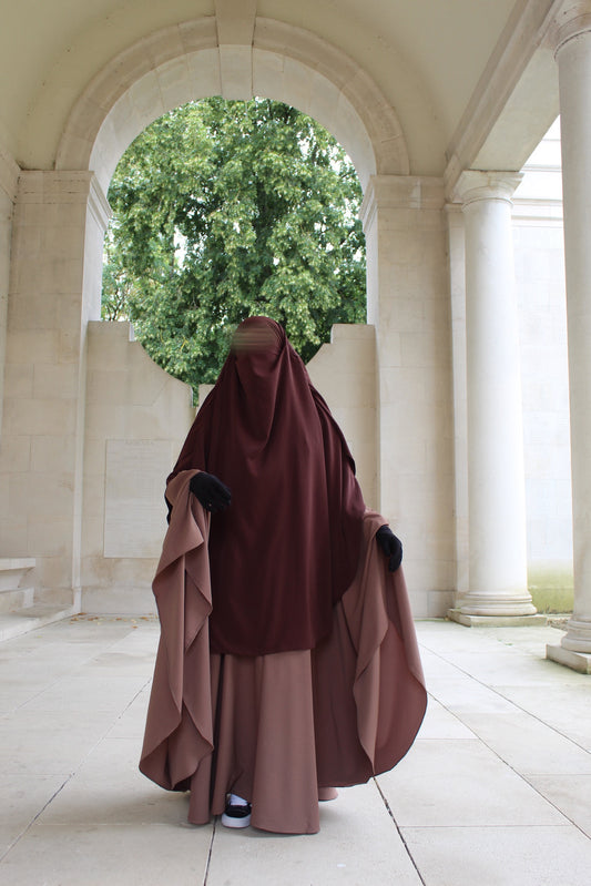 Abaya Maleeka-Seide aus Medina