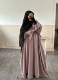 Load image into Gallery viewer, Abaya Yaqout Silk from Medina 
