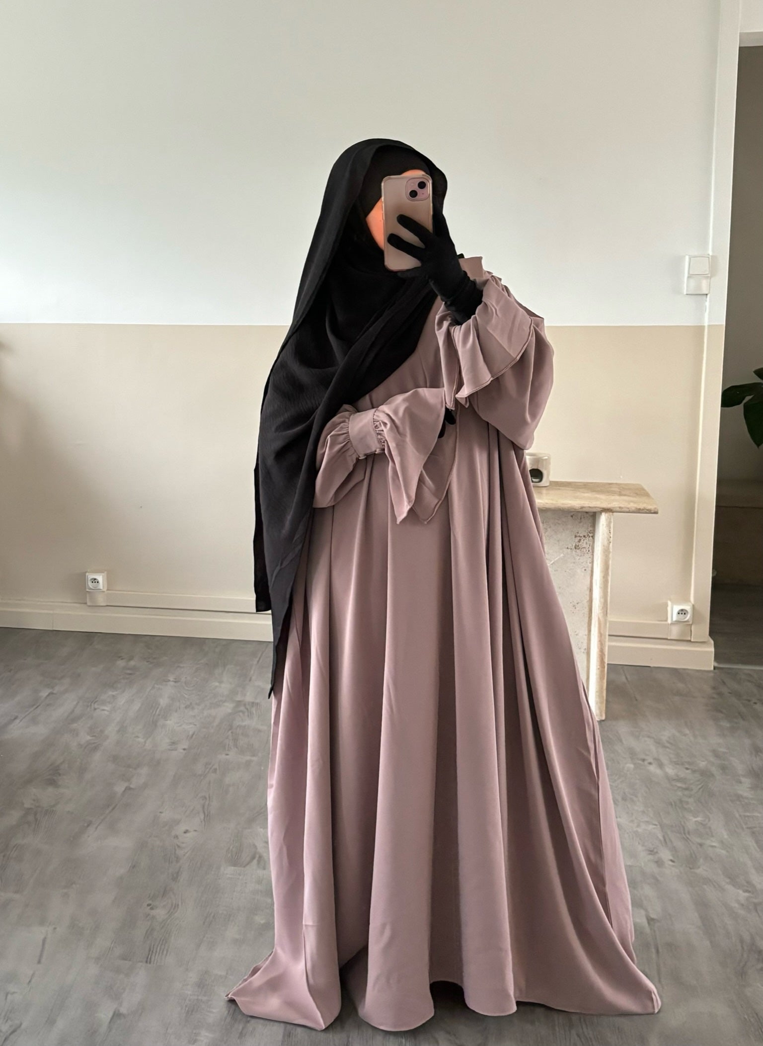 Abaya Yaqout Soie de Médine